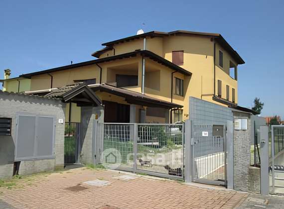 Appartamento in residenziale in Via Piero Calamandrei 14