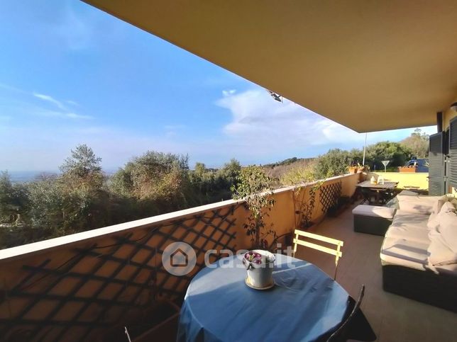 Appartamento in residenziale in Via del Piscaro 23