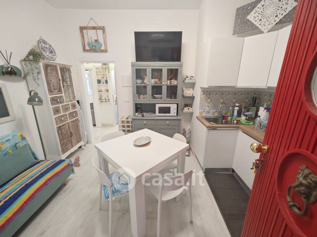 Casa bi/trifamiliare in residenziale in Via Adamello 12