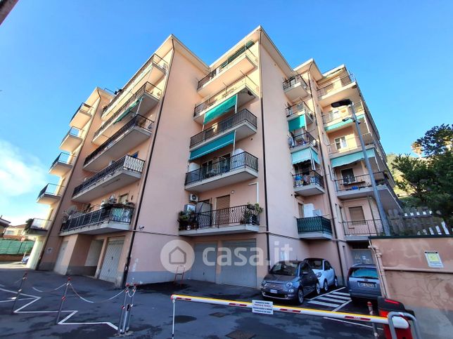 Appartamento in residenziale in Via Aurelia 38