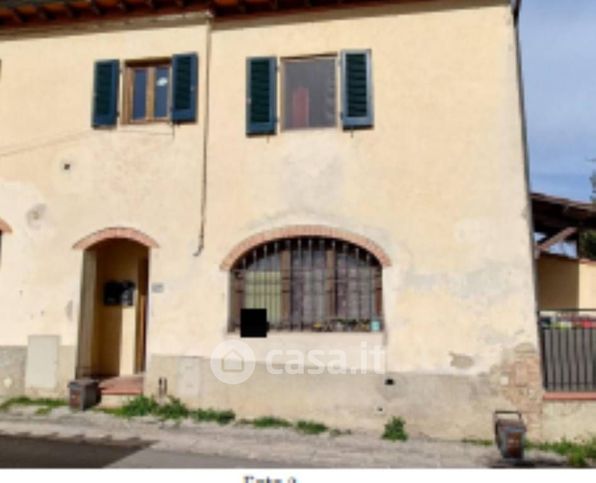 Appartamento in residenziale in Via Schiavone 37