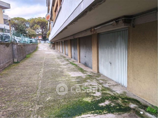 Box/posto auto in residenziale in 