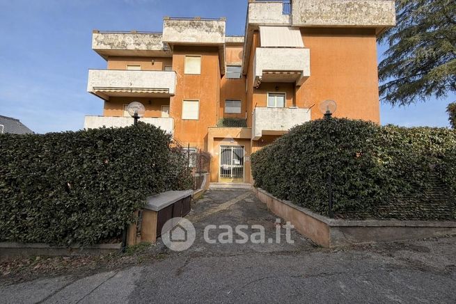 Appartamento in residenziale in Via Abate Lamberto