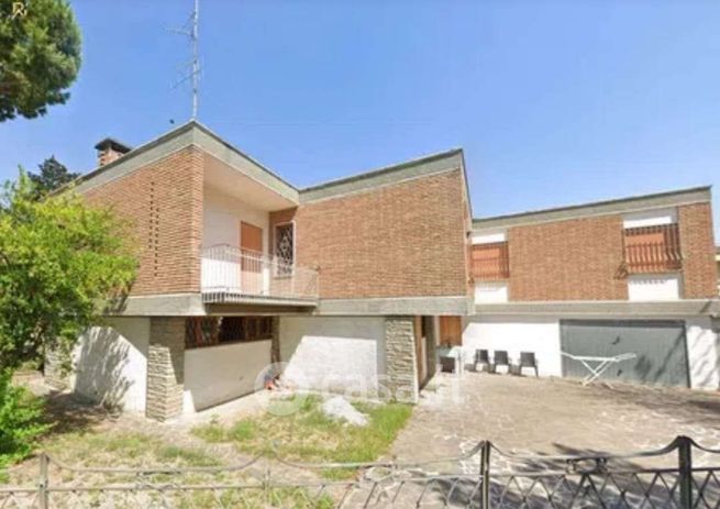 Appartamento in residenziale in Via GiosuÃ¨ Carducci 25