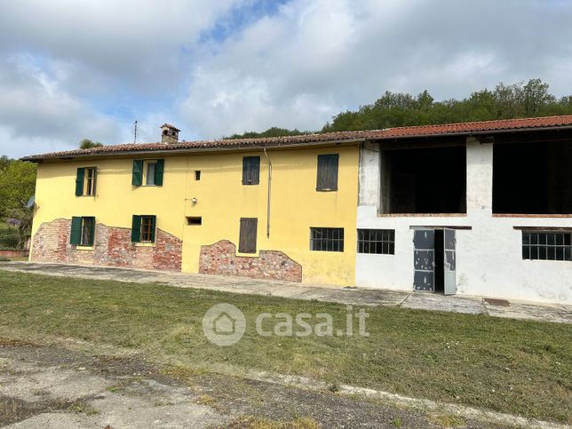 Rustico/casale in residenziale in Strada Comunale Villadeati Odalengo Piccolo