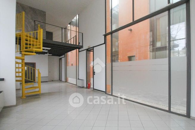 Ufficio in commerciale in Viale XX Settembre