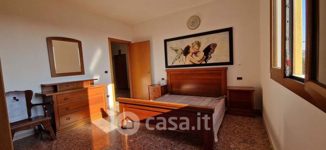 Appartamento in residenziale in Via Bottenigo 42