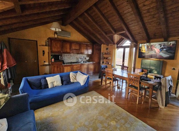 Appartamento in residenziale in Via Fratelli Cairoli 6