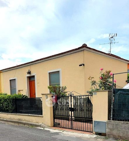 Appartamento in residenziale in Via Marco Attilio Regolo 13