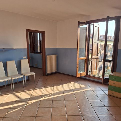 Attico/mansarda in residenziale in Via Enrico Fermi