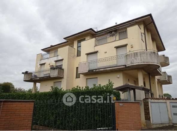 Appartamento in residenziale in Via Caravaggio 18