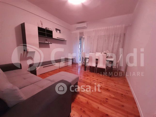 Appartamento in residenziale in Via Nicola Sala