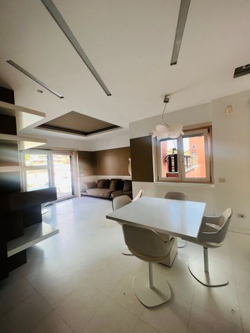 Attico/mansarda in residenziale in Via della Mendola
