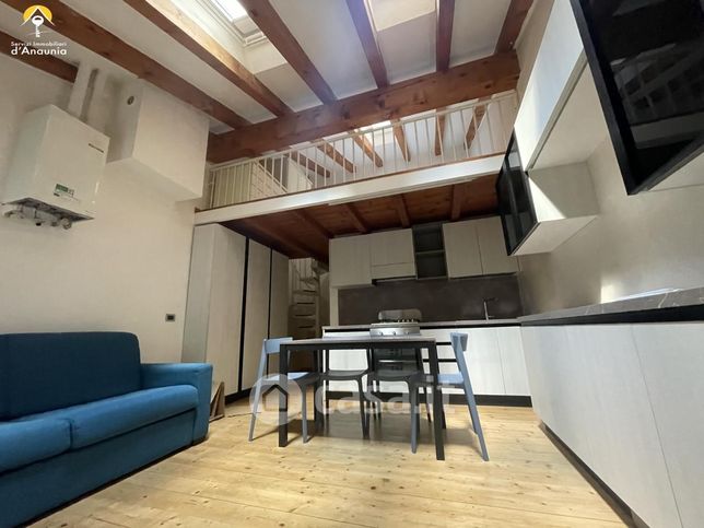 Appartamento in residenziale in Largo GiosuÃ¨ Carducci 39
