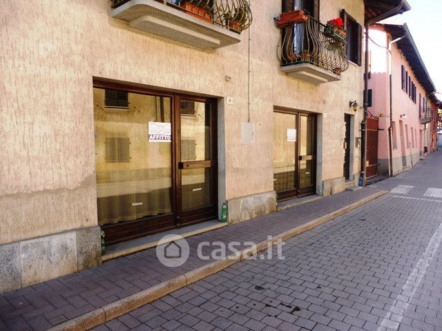 Attivitã /licenza (con o senza mura) in commerciale in Via Roma