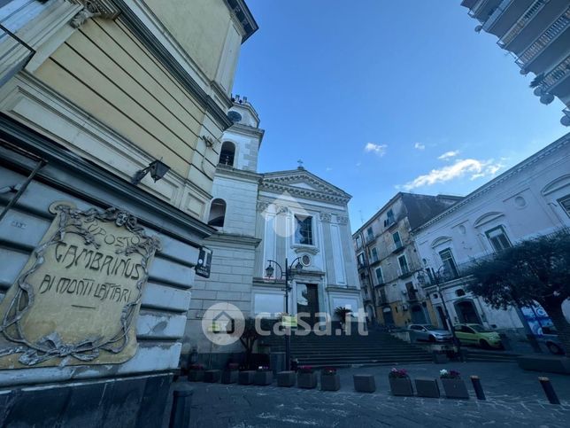 Appartamento in residenziale in Piazza Augusto Aubry 15