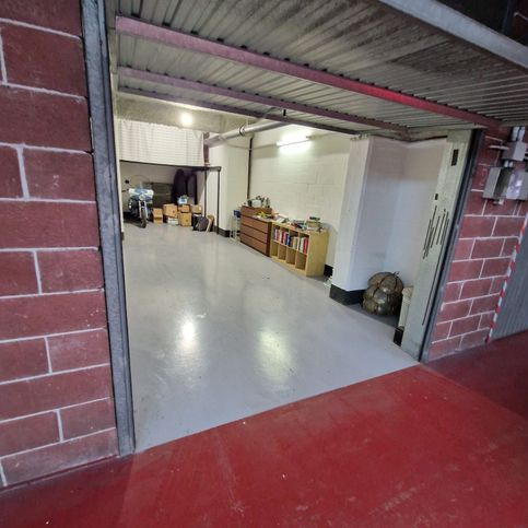 Box/posto auto in residenziale in Piazza Andrea Massena