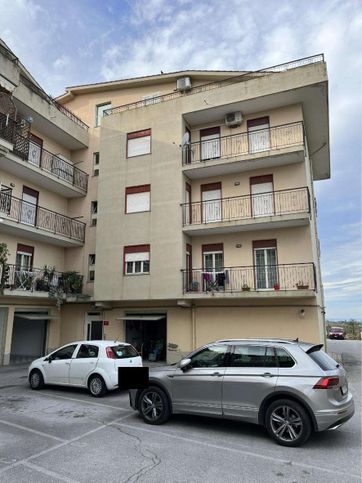 Appartamento in residenziale in Via Pace Giammoro 13