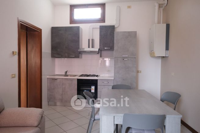 Appartamento in residenziale in Via Vigo di Torre 2