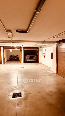 Box/posto auto in residenziale in Via Gerolamo Borgazzi 3