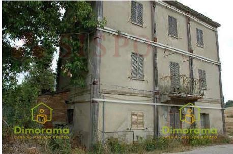 Casa indipendente in residenziale in Vocabolo Osteria 75