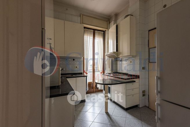 Appartamento in residenziale in Viale Beatrice d'Este 44