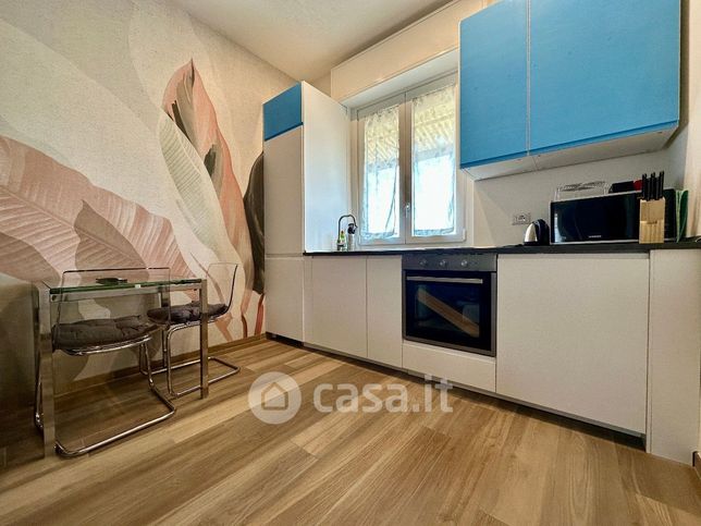 Appartamento in residenziale in Via Tortona 4