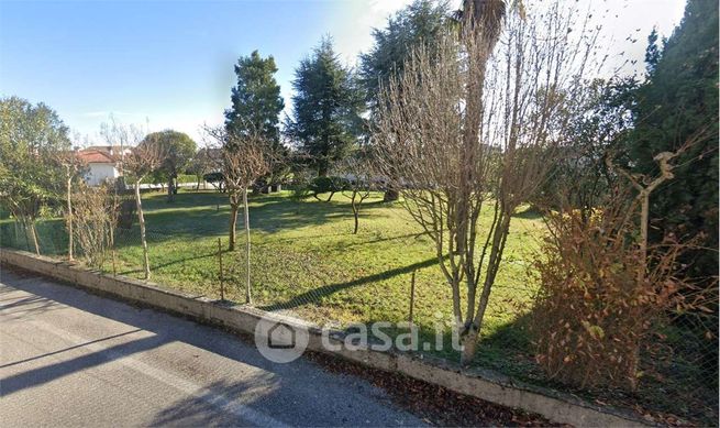 Terreno edificabile in residenziale in 