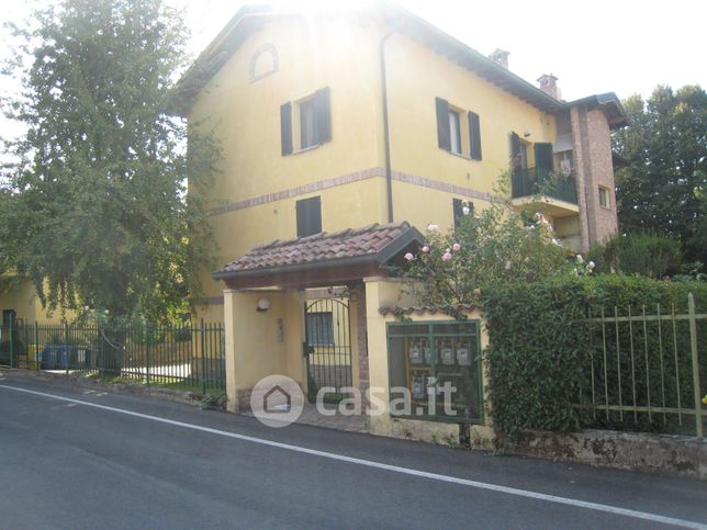 Appartamento in residenziale in Via Roma 8b