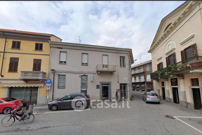 Ufficio in commerciale in Piazza Libertà 10