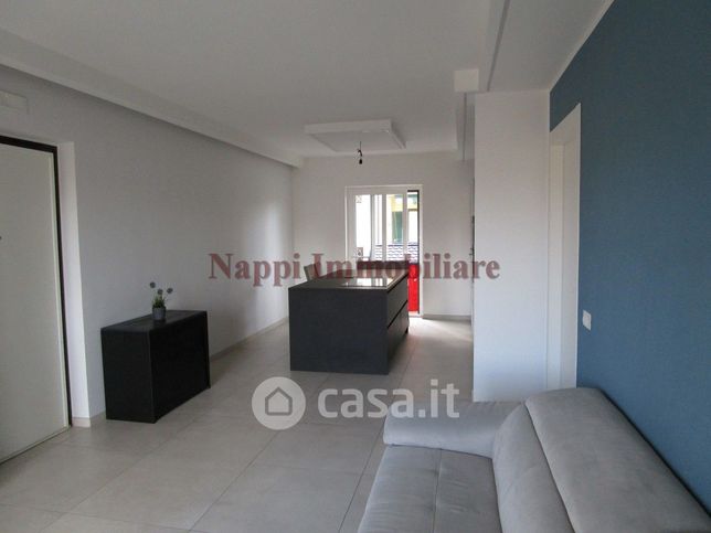 Appartamento in residenziale in Via Ippolito Nievo 50