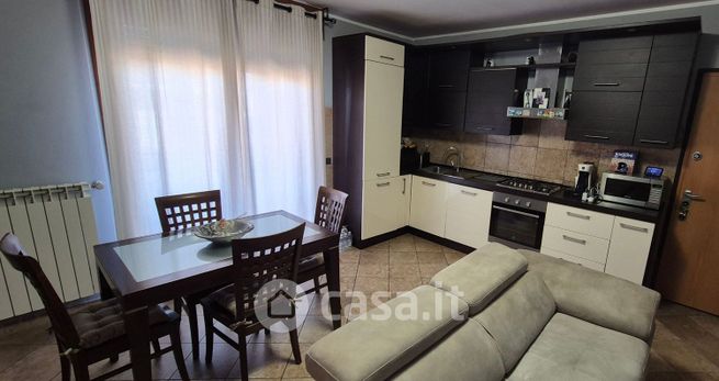 Appartamento in residenziale in Via Allorio Monsignor Carlo 12