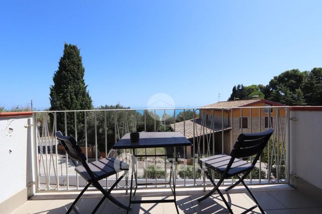 Appartamento in residenziale in Via Provinciale Fontanelle