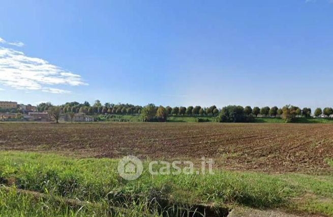 Terreno agricolo in commerciale in Via Cinque Prati