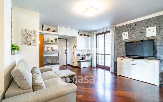 Appartamento in residenziale in Via Monte Bisbino
