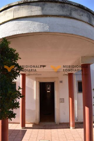 Appartamento in residenziale in Via Simone Renda 34
