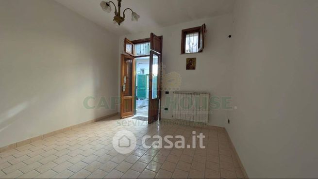 Appartamento in residenziale in Via Nola