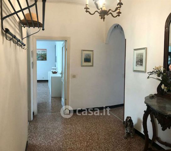 Appartamento in residenziale in Via Capri