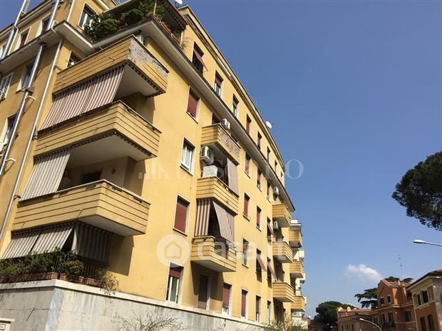 Appartamento in residenziale in Via di San Ippolito