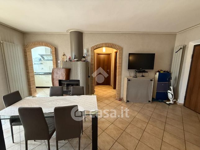 Appartamento in residenziale in Via Ciro Menotti