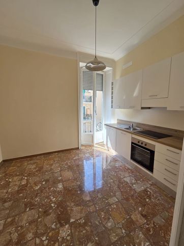 Appartamento in residenziale in Via Antonio Bazzini 3