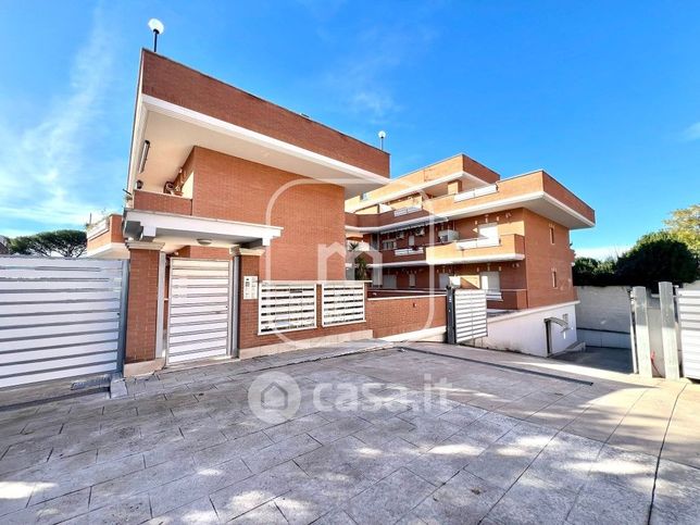 Appartamento in residenziale in Via Pietro Maroncelli