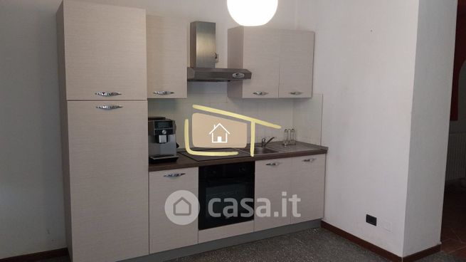 Appartamento in residenziale in Via Monterosa