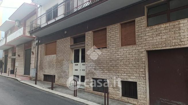 Appartamento in residenziale in Via Sabin 7