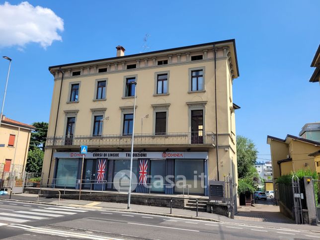 Appartamento in residenziale in Via F. Corridoni 17