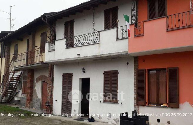 Casa bi/trifamiliare in residenziale in Corso Vittorio Veneto 44