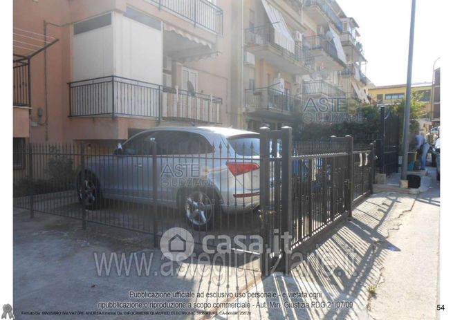 Box/posto auto in residenziale in Via Alessandro Scarlatti