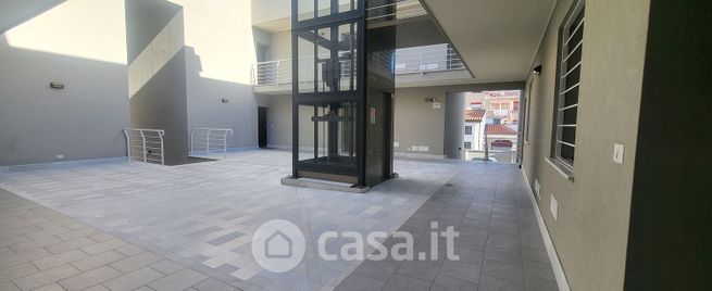 Appartamento in residenziale in Via Carmelo Giarrizzo 15