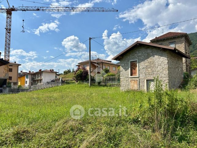 Terreno agricolo in commerciale in Via Lunga