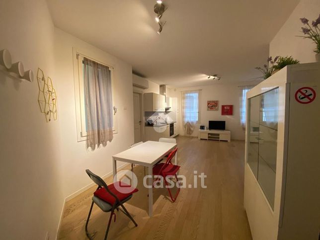 Appartamento in residenziale in Via Magolfa 1